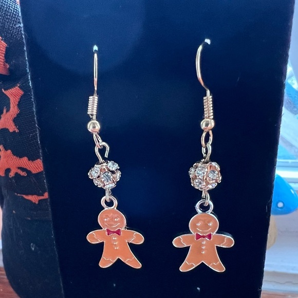 Handmade Gingerbread Man Earrings - Picture 9 of 9